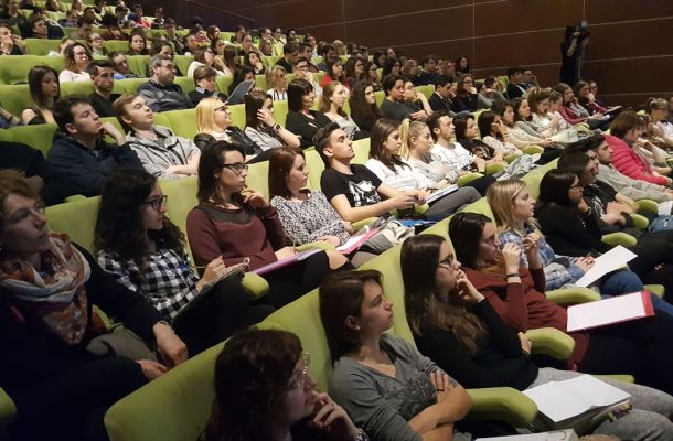 L’economia incontra gli studenti